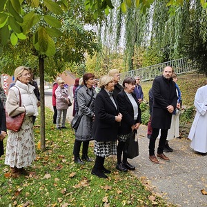 Sammeln am Kriegerdenkmal