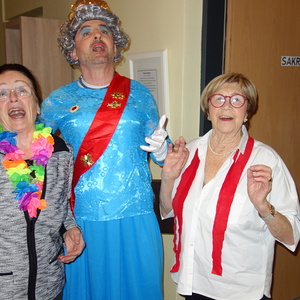 v.l. Inge, Andi und Anna lieben den Gesang    